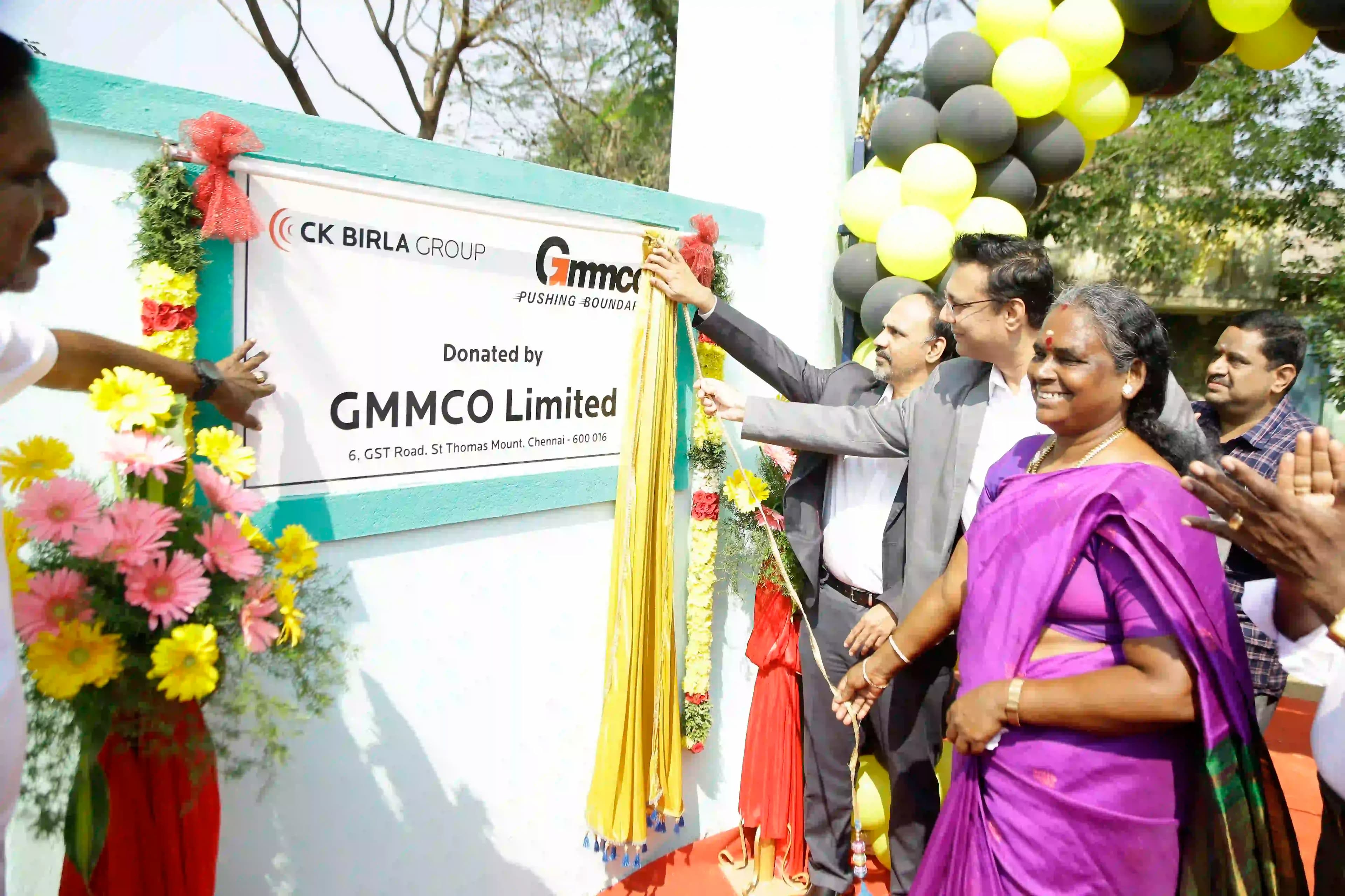 Mr. Manikandan Ganesan and Mr. Shahid Ashraf inaugurating the event.